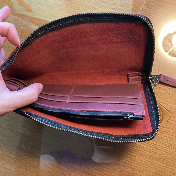 Hide & Drink Leather Long Zippered Wallet - Picture 6 of 11
